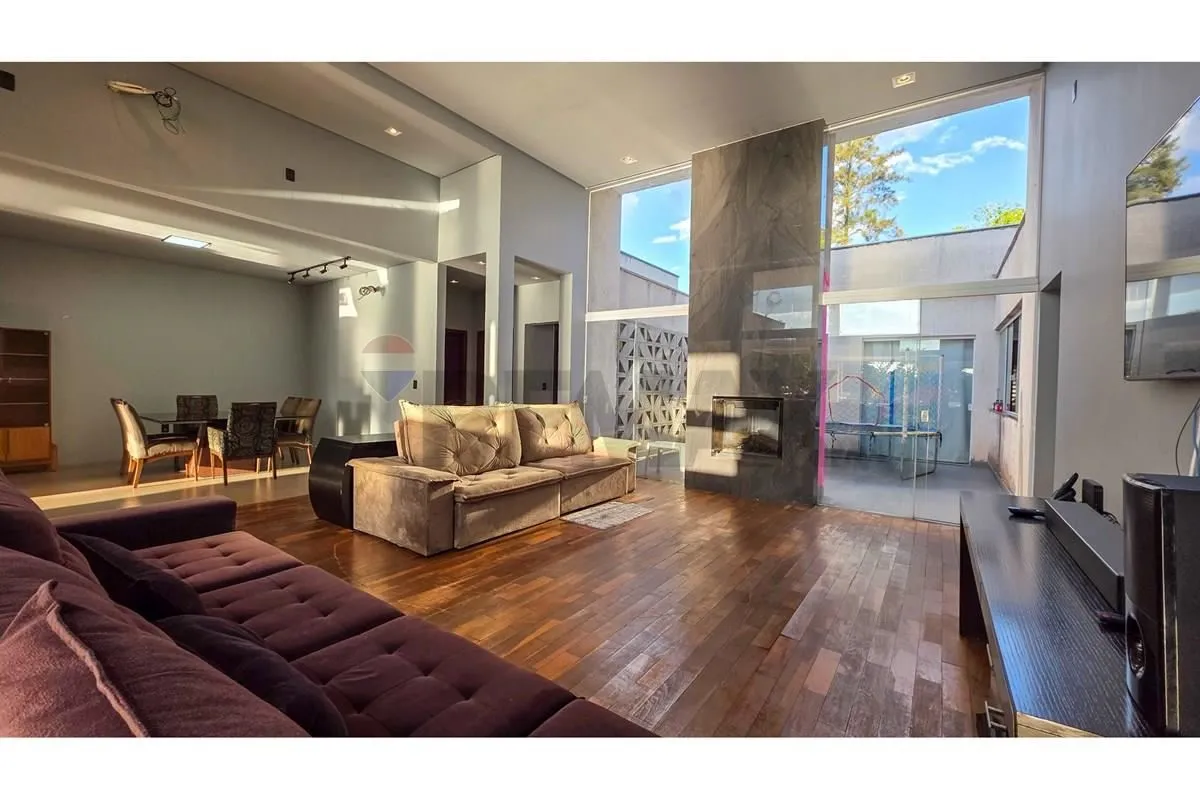 Casa Exclusiva no SMLN MI 07 - Lago Norte | 509m² de Requinte e Vista LivreDescr...