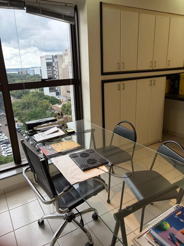 SALA COMERCIAL À VENDA – ED. VICTORIA OFFICE TOWER | ASA SUL – BRASÍLIA/DFInvist...