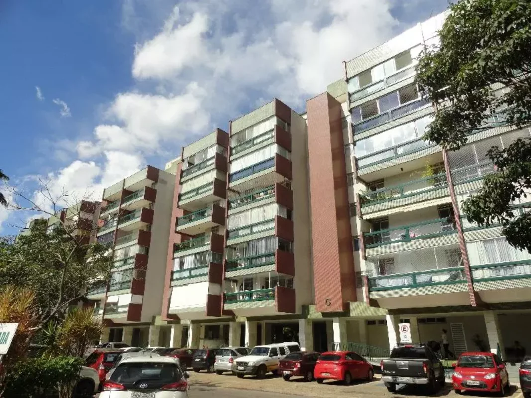 Conquiste um estilo de vida confortável e prático no coração de Brasília. Locali...
