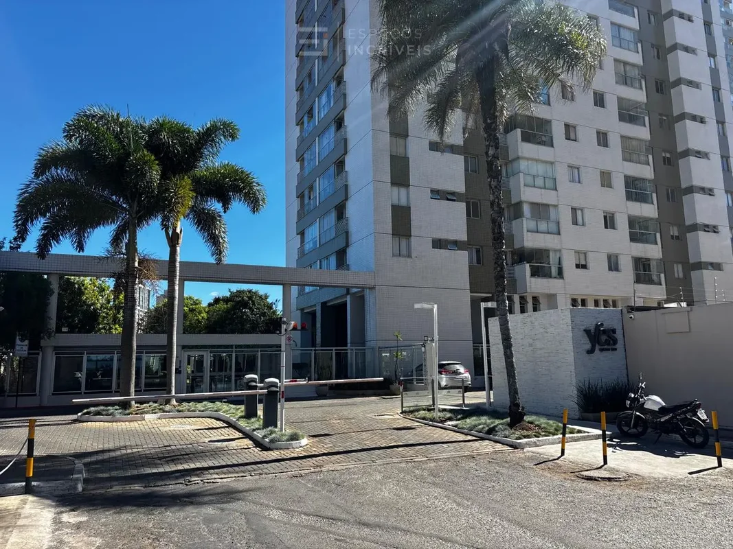 Explore o conforto e a praticidade de morar no Residencial Yes, localizado na Qu...
