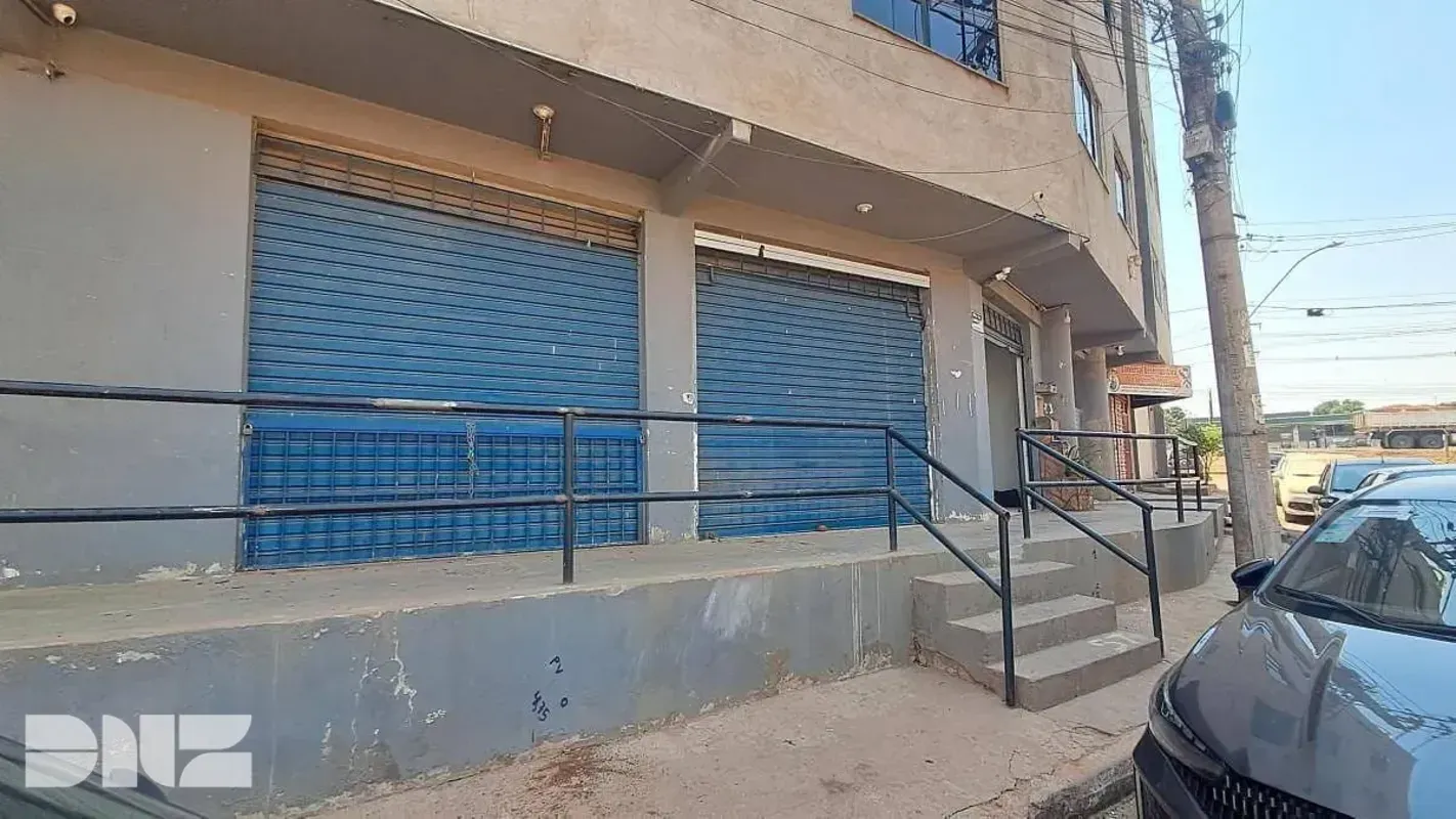DNZ Imóveis Vende:Guará II, QE 40.Loja espaçosa com excelente potencial comercia...