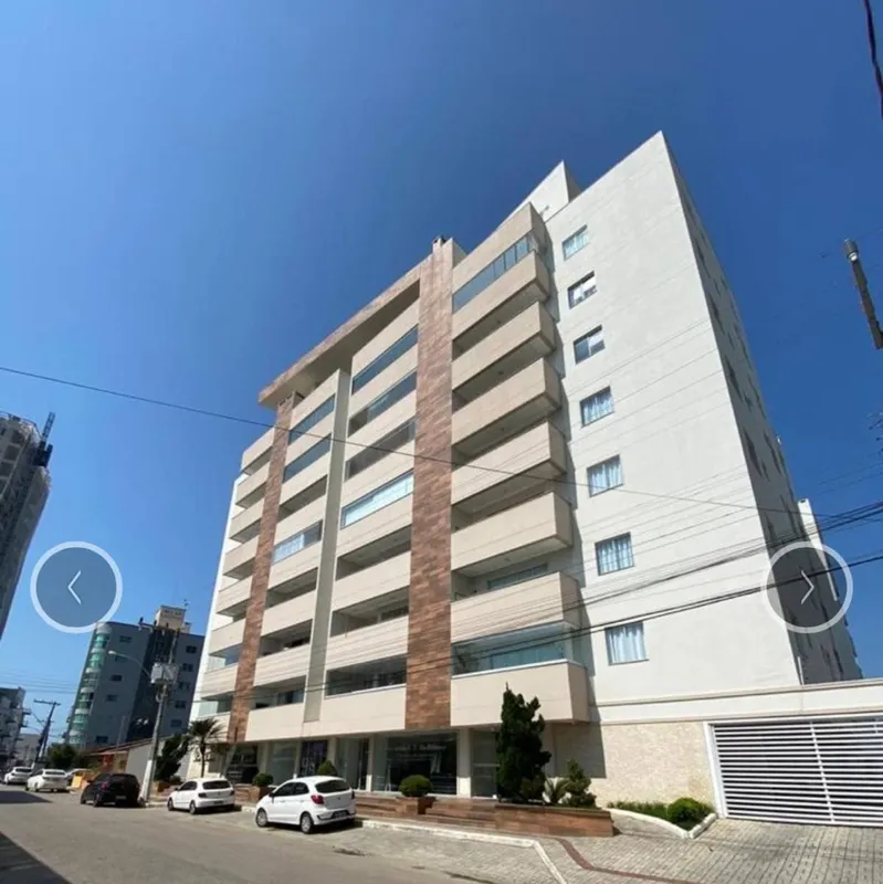 Apartamento Ed. Porto Franco- 3 Dormitórios sendo 1 suíte:- 1 vaga garagem :- Sa...