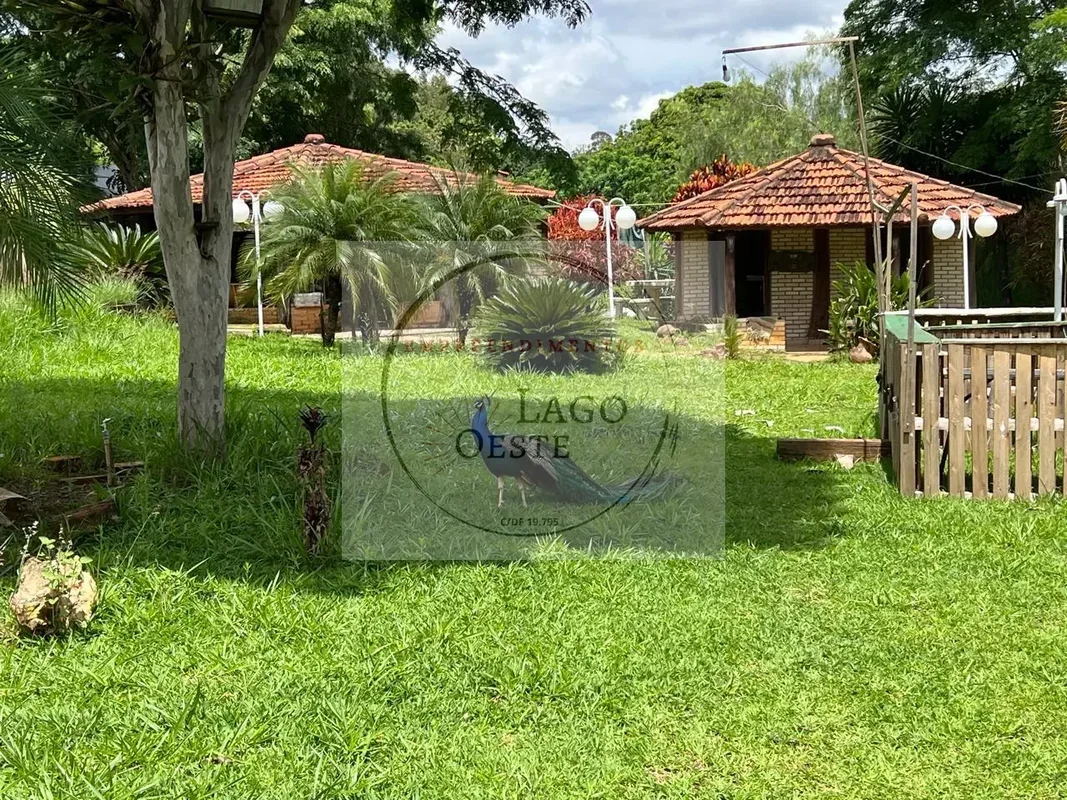 ÓTIMA CHÁCARA NA RUA 10Chácara bem localizada na Rua 10, estando a apenas 1,5km ...