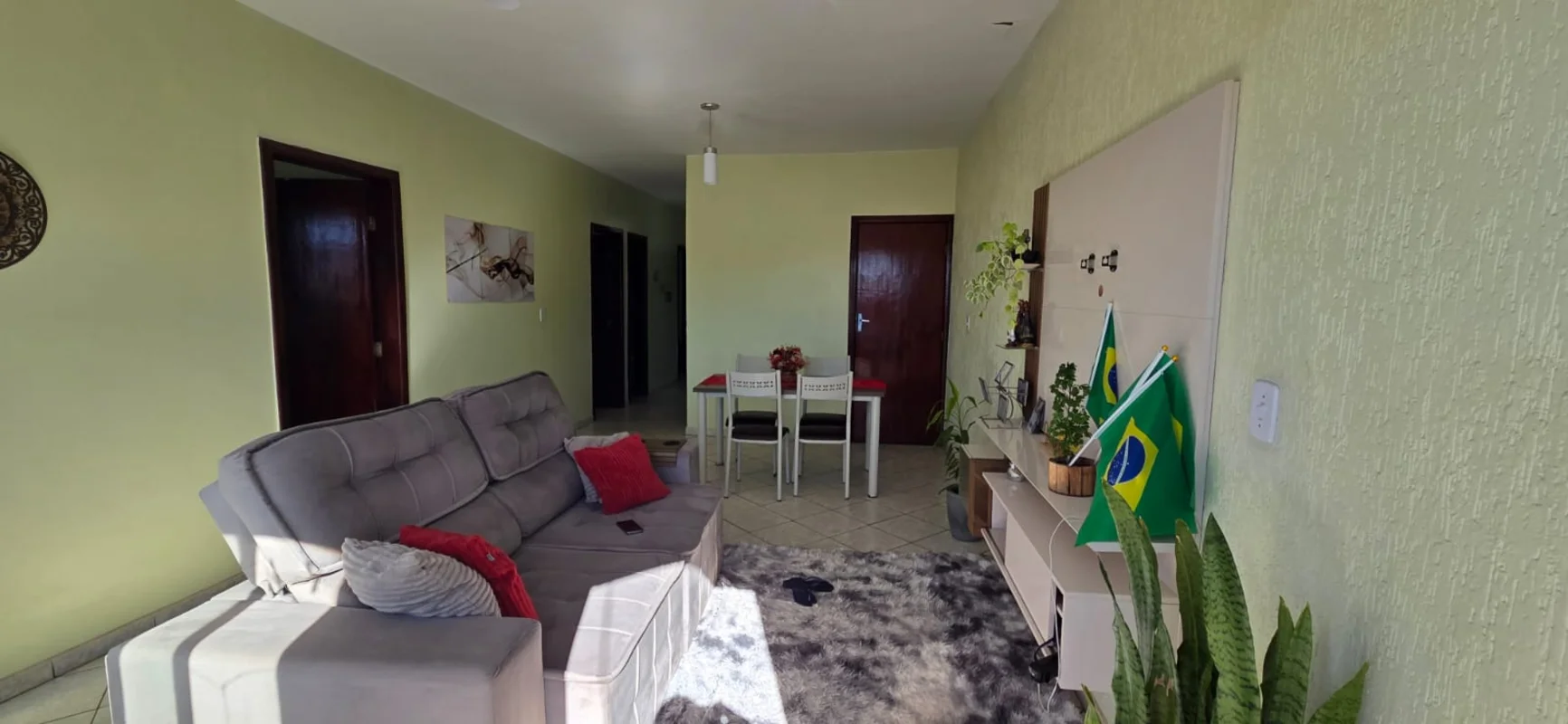 Escritório imobiliário Ney Linhares vende:Um excelente apartamento na CSD 04 Tag...