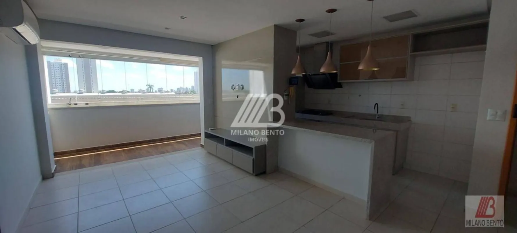 Ótimo apartamento repleto em armários, excelente localização, sala ampla e areja...