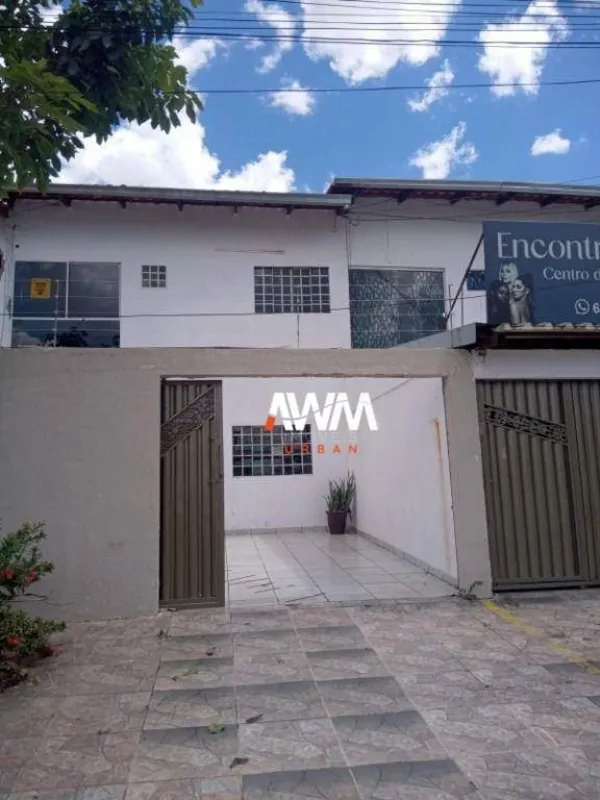 Sobrado a venda no Parque Amazônia. Descrição: 3 quartos sendo 1 suíte , 2 salas...
