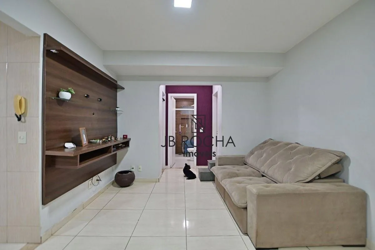 JB ROCHA IMÓVEIS VENDE COM EXCLUSIVIDADE Apartamento no Condomínio Jardim Botâni...