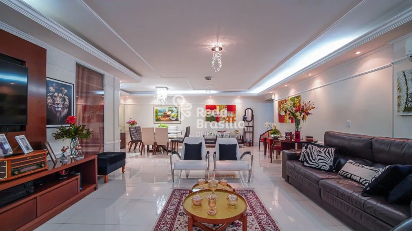 SQN 311, Asa Norte, Brasília/DFOPORTUNIDADE!Excelente apartamento com 155,50m², ...