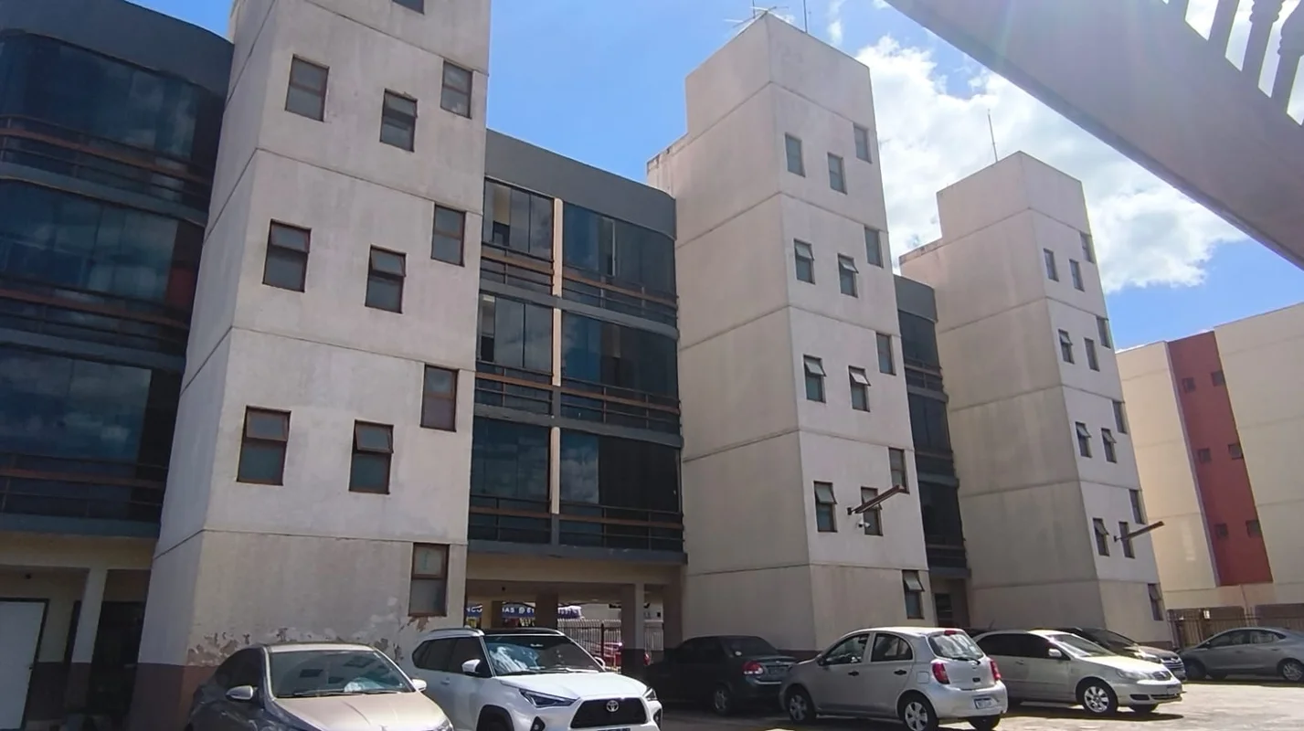 Excelente oportunidade no Lúcio Costa. Excelente localização, próximo ao comérci...