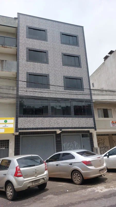 01 - PROXIMIDADES;- COMÉRCIO LOCAL- SUPERMERCADO CANTEIROS- SORVETERIA NOSSO SAB...