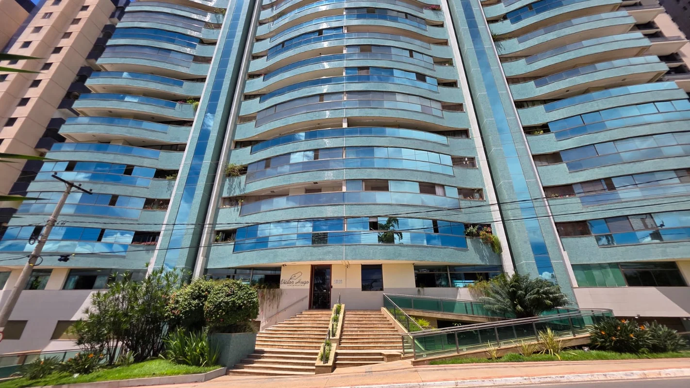 Excelente apartamento de 3 suítes em um condomínio completo!* Localização: Aveni...