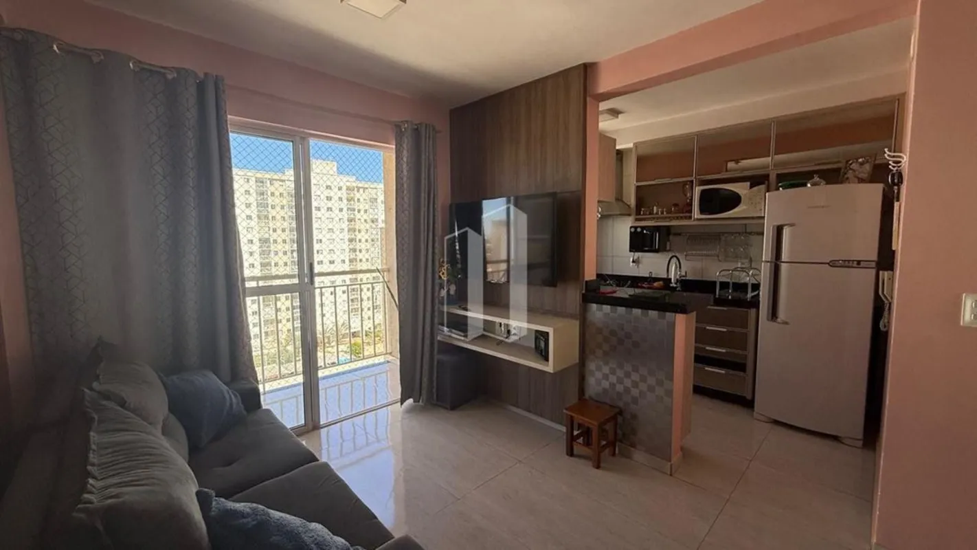 À venda, 2 quartos, sendo 1 suíte, 2 banheiros, 1 vaga de garagem, 54m², no Cond...