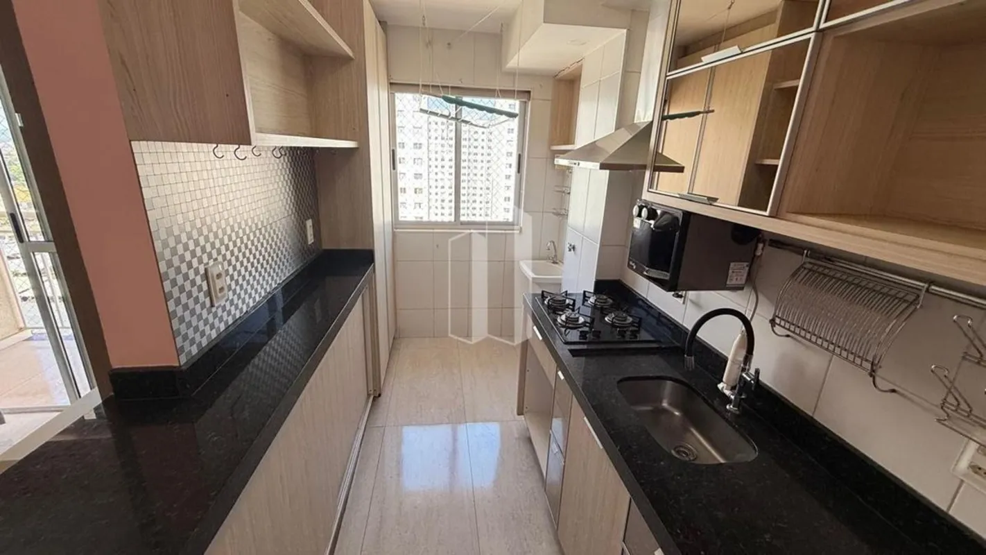 À venda, 2 quartos, sendo 1 suíte, 2 banheiros, 1 vaga de garagem, 54m², no Cond...