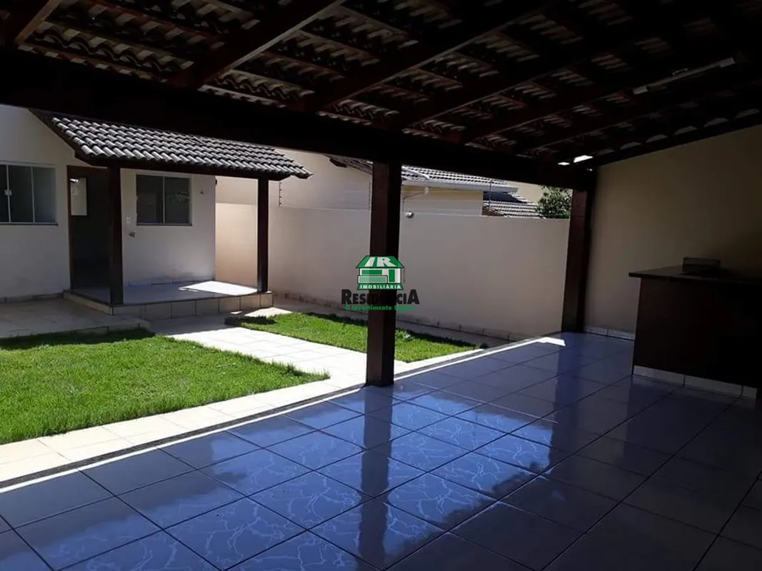 Casa contendo. -3 quartos sendo um suíte. -Banheiro social. -Sala. -Cozinha. -Ár...