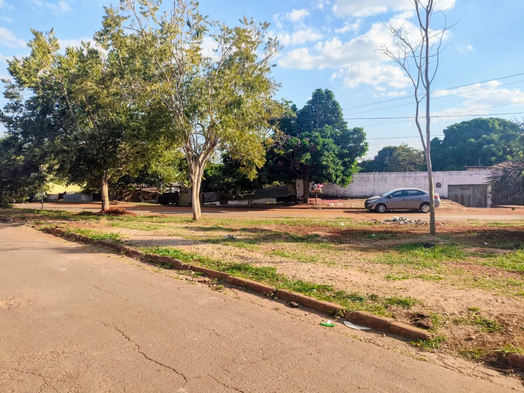 Lote Residencial no Jardim Guanabara. Próximo ao Aeroporto de Goiânia. 2 lotes d...