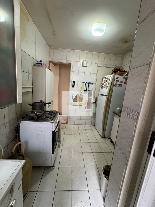 *Qi 25 - 450.000,00* Apartamento de 3 quartos, 2 banheiros (1 social e 1 serviço...