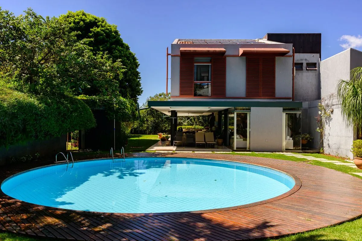 Casa com 5 suítes para locação na SMPW 15, Park Way - Brasília.4 experiências in...