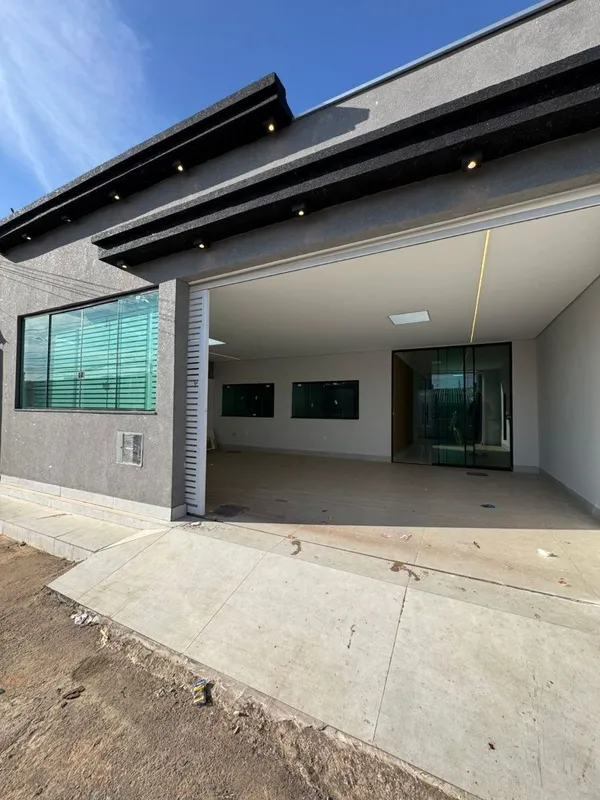 Investimento: R$ 590.000,00 Localização: Ceilândia Sul Metragem: 144m² Descrição...