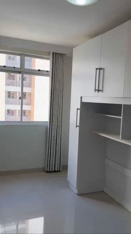Investimento: R$ 550.000,00 Localização: Guará I Metragem: 58 m² Descrição: Apar...