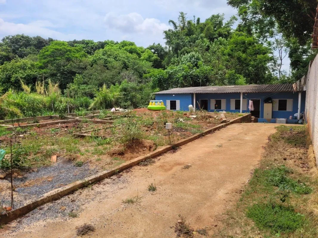 Investimento: R$ 480.000,00 Localização: Condomínio La Salette – Arniqueiras Con...