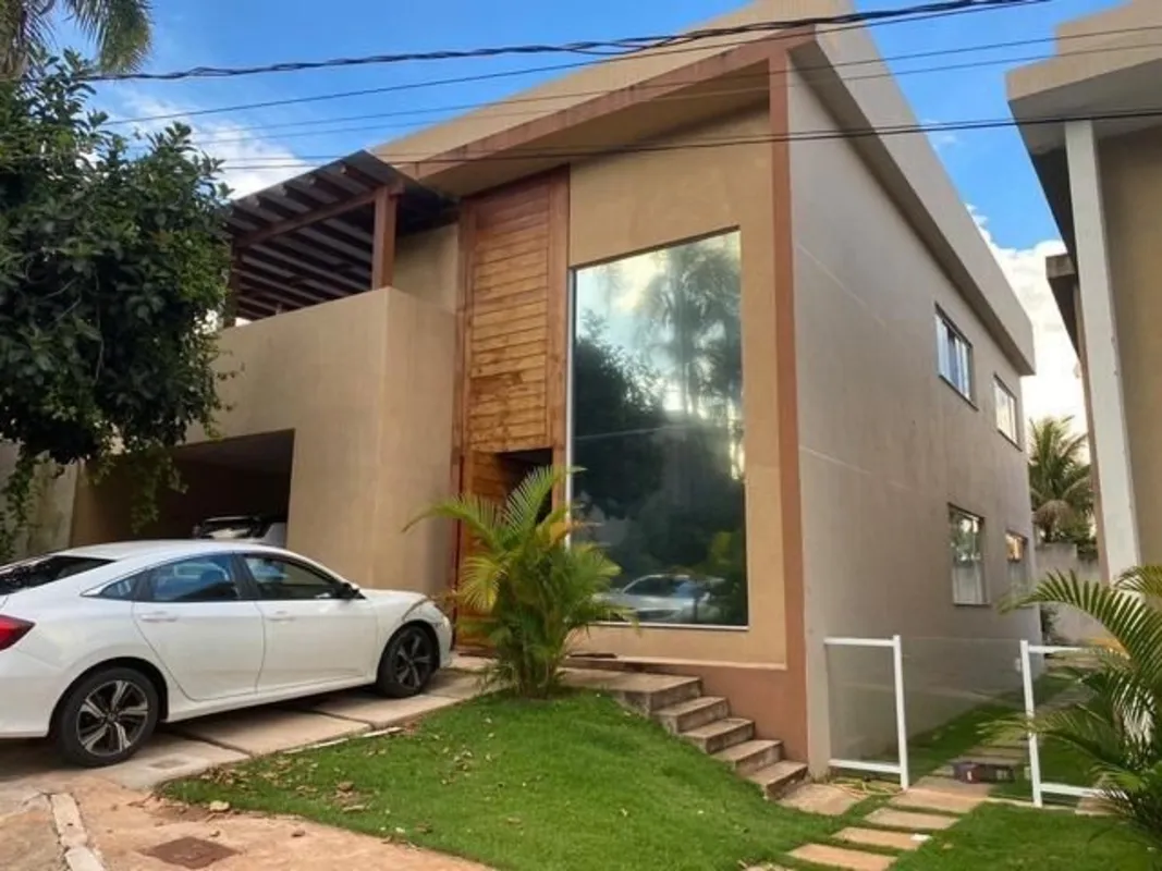 Excelente casa na Vereda da Cruz, localizada em Arniquera! - Portaria 24h; - Cas...