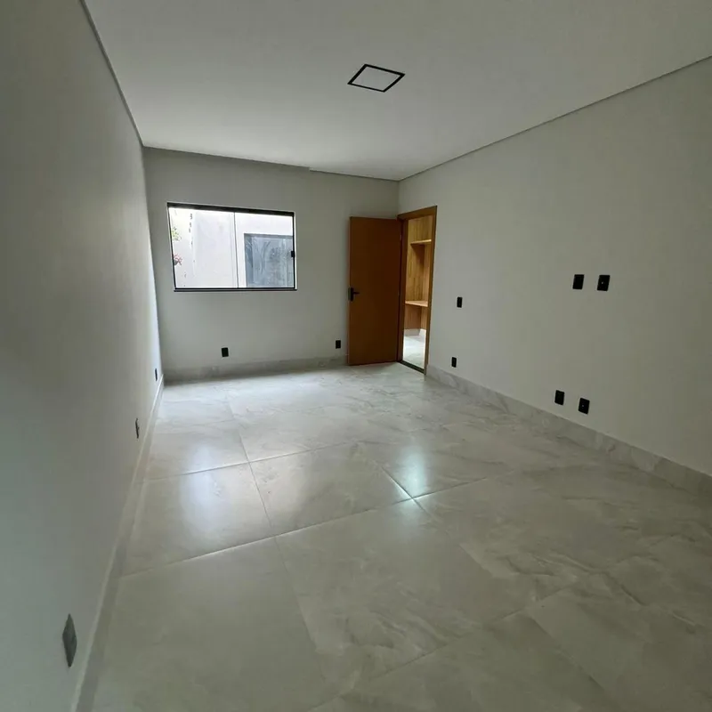 Investimento: R$ 650.000,00 Aceita financiamento Localização: QR 604 / Samambaia...