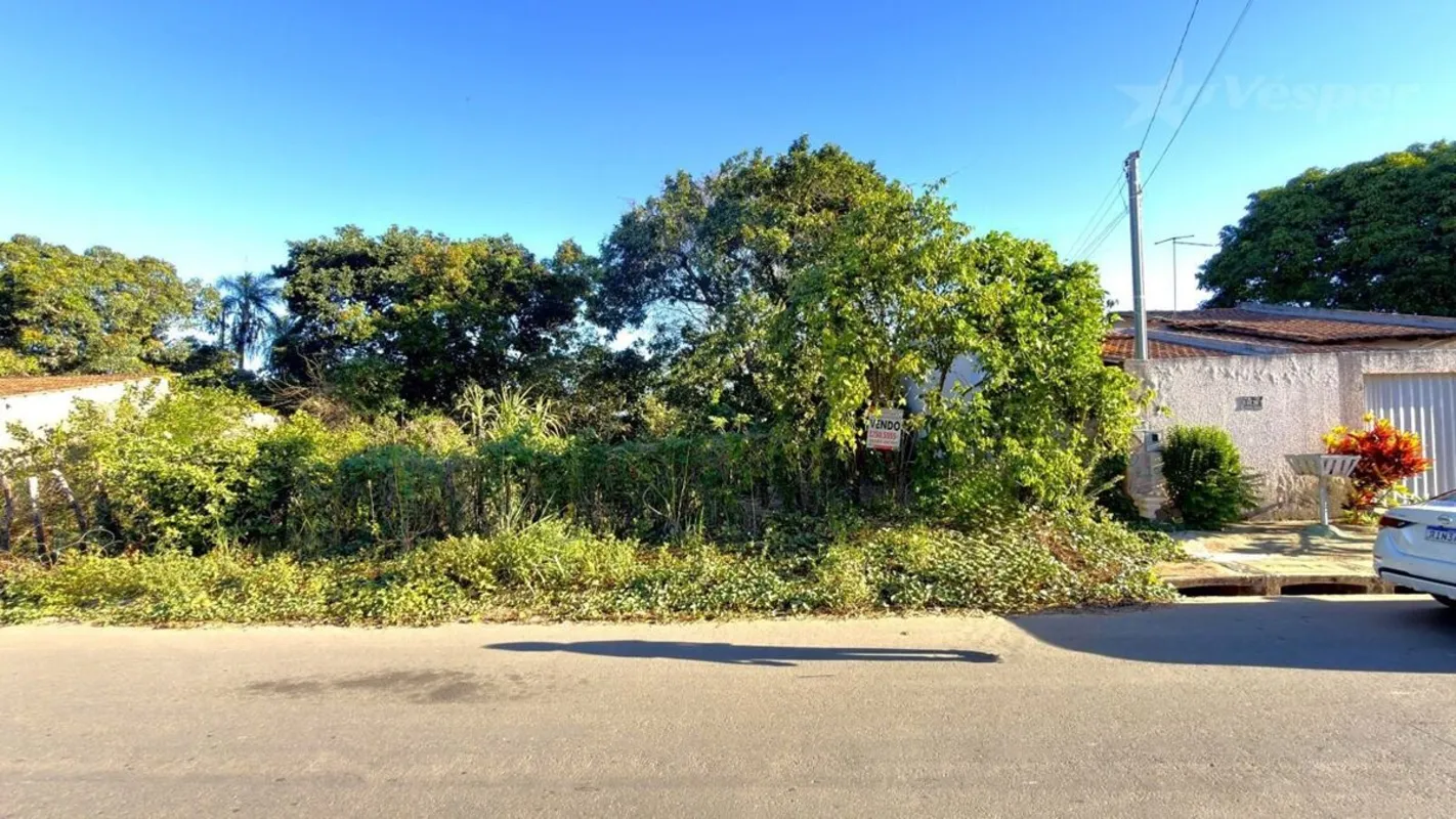Lote à venda para construção urbana com área total de 369,00m² no Jardim Miramar...
