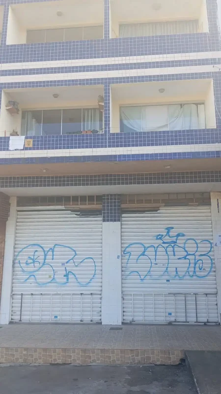 IMOBILIÁRIA ESTRELA ALUGA - EXCELENTE LOJA COM 54 M2 COM 02 BANHEIROS FRENTE AVE...