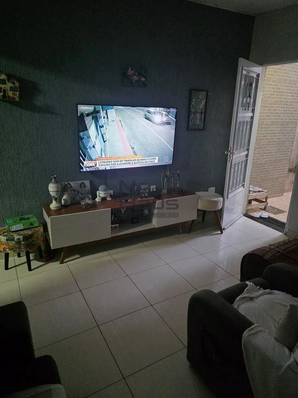 A NEX HAUS Imobiliária Vende: Sobrado Taguatinga Norte Visitas: AlissonExcelente...