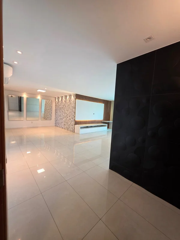 Alto padrão no Residencial Resort Aquarius, localizado na Quadra 205, Sul, Águas...