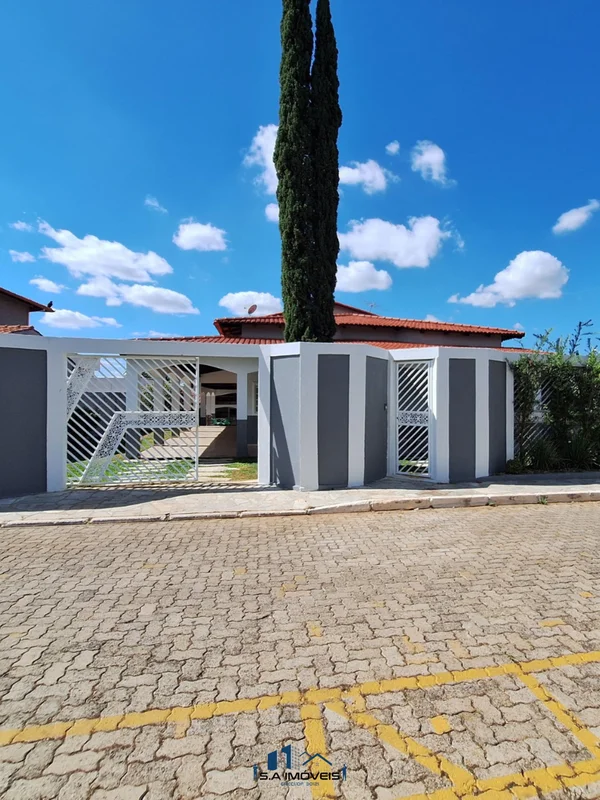 S.A Imóveis apresenta:Excelente oportunidade em Vicente Pires – Rua 03Casa térre...