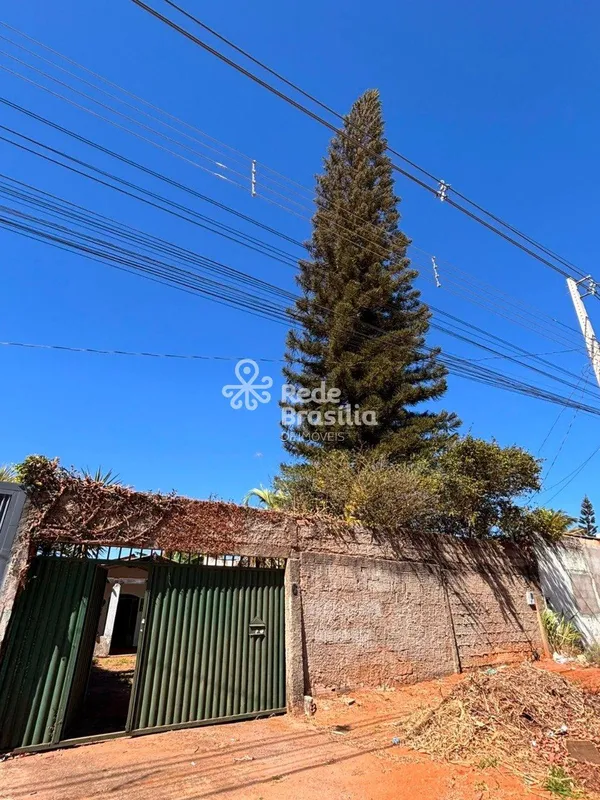 Oportunidade de Investimento em Valparaíso de Goiás!Rua 15, Quadra 14 - Parque E...