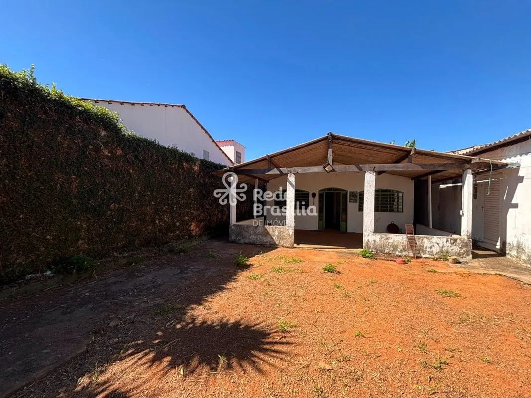 Oportunidade de Investimento em Valparaíso de Goiás!Rua 15, Quadra 14 - Parque E...