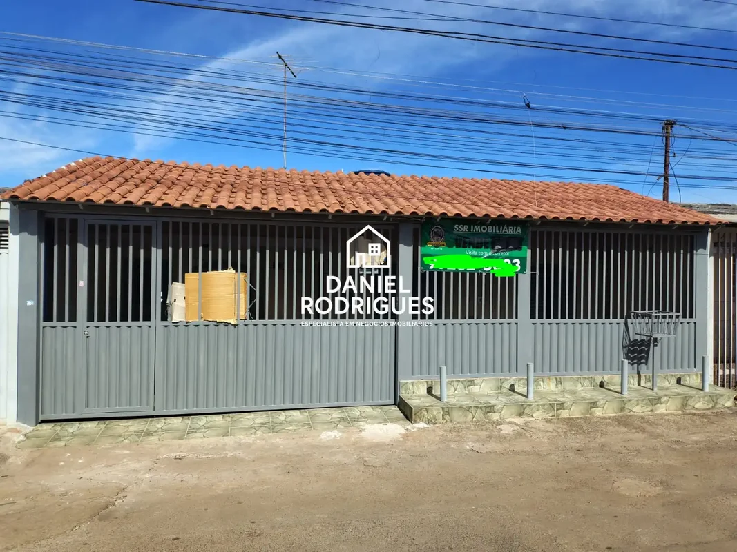 Casa à Venda no P sul QNP 34 Casa da frente :2 quartos 2 salas 1 banheiro Cozinh...