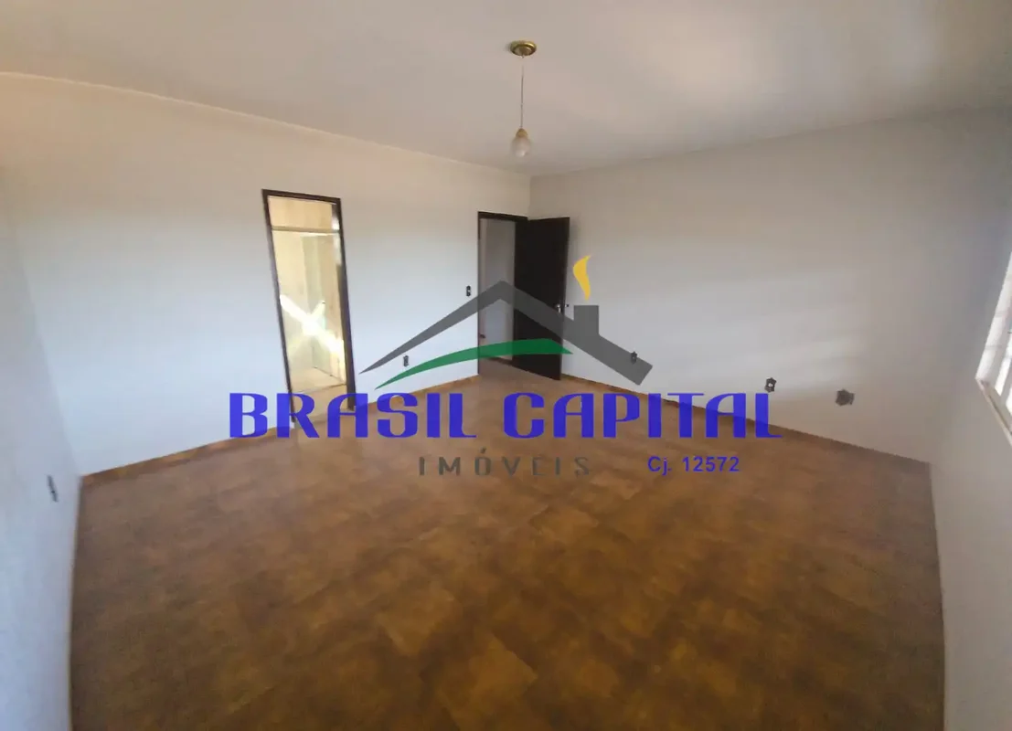 APARTAMENTO PARA LOCAÇÃO – TAGUATINGA NORTEExcelente apartamento, amplo e bem lo...