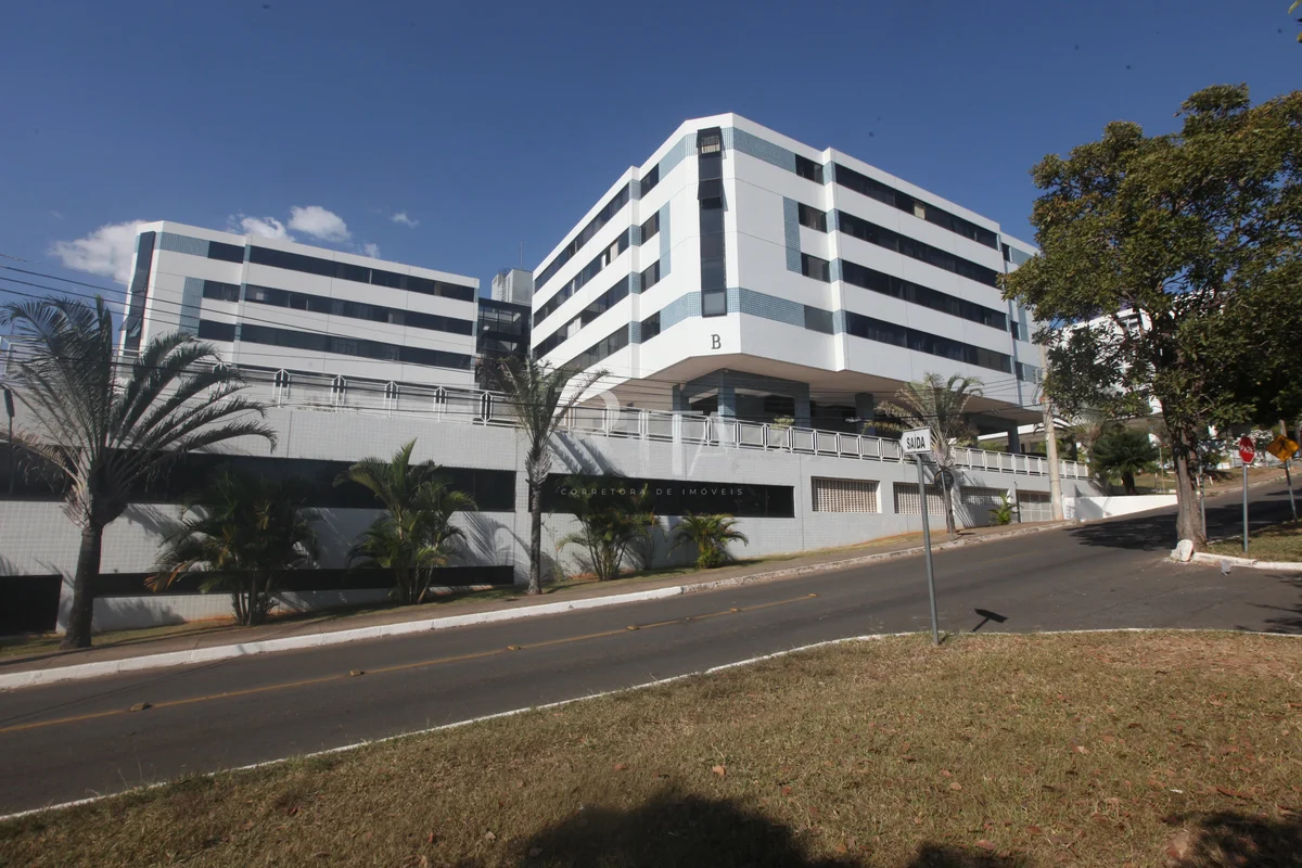 OPORTUNIDADE ÚNICA!!!Kitinete ao lado do IGUATEMI SHOPPING e SHOPPING DECK NORTE...
