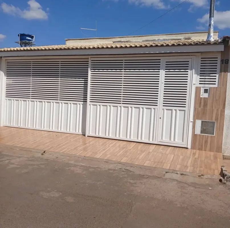JDM IMOBILIÁRIA Casa à Venda em Samambaia Norte – QR 206 Conjunto 26ACEITA PROPO...