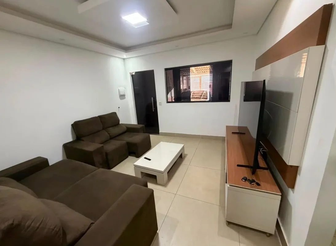Casa Moderna na QR 206 de Samambaia | 128 m² | 2 Quartos | 3 Vagas | Aceita Fina...