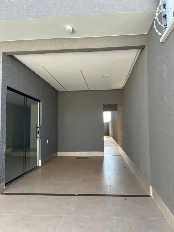Imóvel localizado Colonial Sul Aparecida de Goiânia..AMBIENTES :3 quartos1 quart...