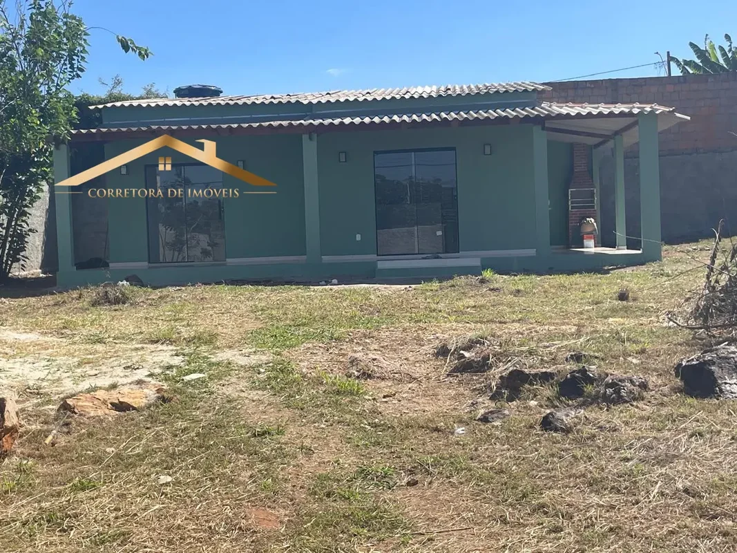 Casa para Alugar – 1 QuartoConfiguração: 1 quartoValor: R$ 3.200,00Taxas: inclus...