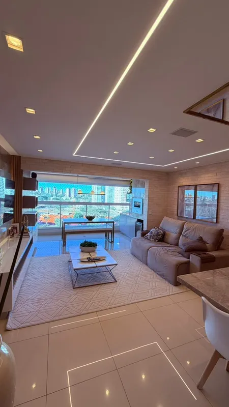 Apartamento todo montado e armários com projeto luminotécnico e vista exuberante...