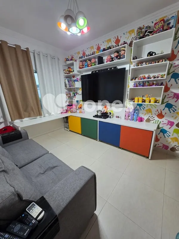 ## Casa de Alto Padrão no Condomínio Jardins Madri | Sofisticação, Tecnologia e ...