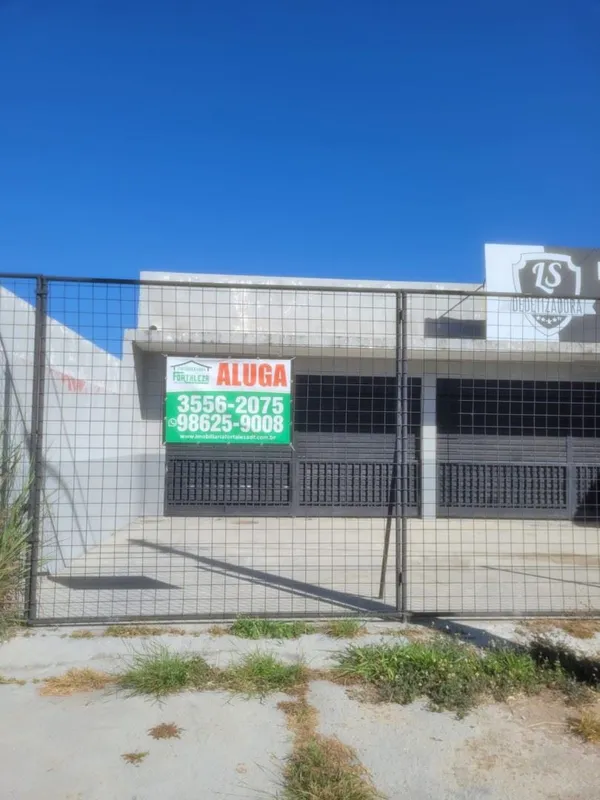 LOJA COMERCIAL NO SETOR SMA PRO-DF, APROXIMADAMENTE 100MT TOTALVALOR BRUTO: R$ 2...