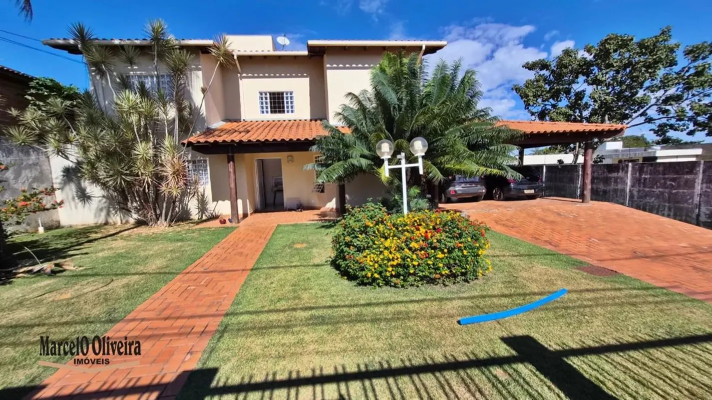 Localizada em uma das regiões mais valorizadas e em constante crescimento do Lag...