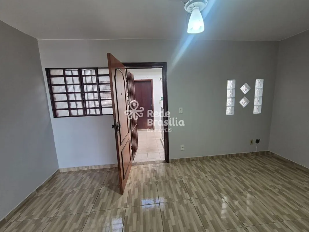 QI 416 | Apartamento de 1 Quarto | Samambaia Apresentamos este excelente imóvel,...