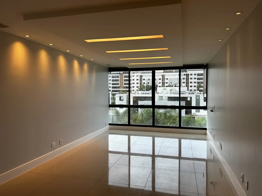 Descubra um apartamento de alto padrão no coração do Noroeste de Brasília, na SQ...