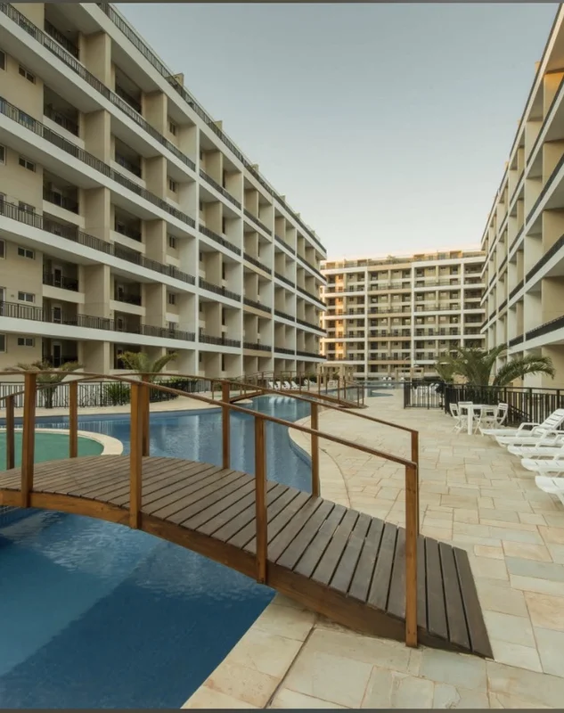 Apartamento mobiliado, valor ja incluso o condomínio.Informação e visita: 619861...