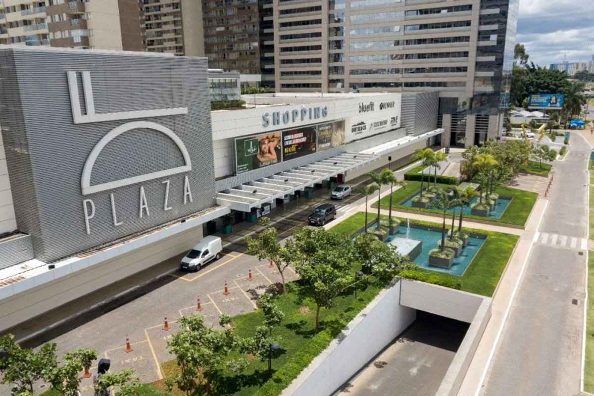 Sala padrão no Df Century Plaza, na Rua Copaiba, Norte, Águas Claras, DF. Ótima ...