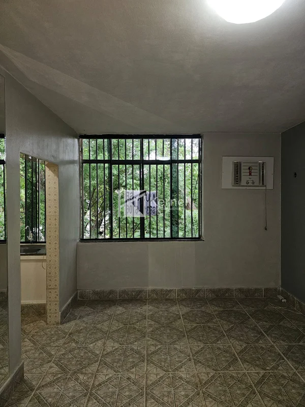 KERNEL NEGÓCIOS IMOBILIÁRIOS VENDE.CRECI - J 34.211/DFSQS 409 BLOCO FApartamento...