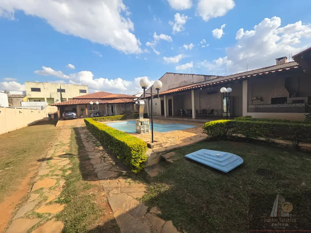 Rua 05, casa de 800 m² com 3 quartos para aluguel em Vicente PiresCondomínio, pr...